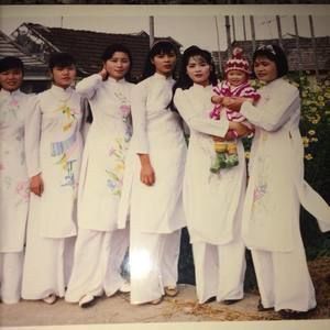 Meet your Posher, Linh